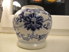 China Lotus Dekor Blau-Weiß